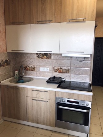 Сдам 1к квартиру на Боровского - фото 1