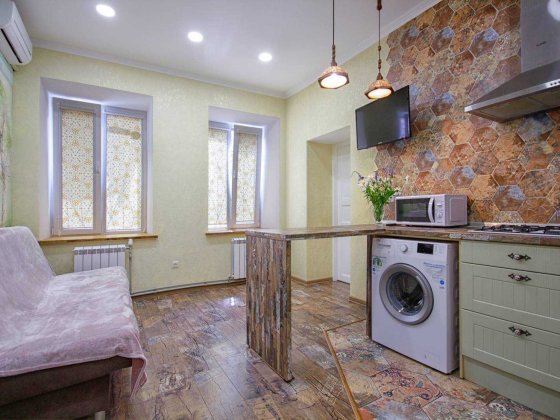 Сдам Центр Своя 1 комнатная - Студио + Спальня