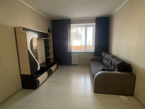 Сдаю 1 комнатную квартиру. Ул. Ак. Заболотного