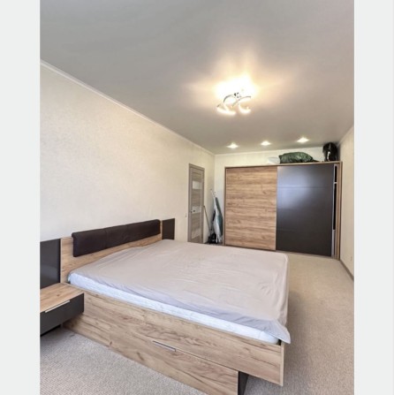 Оренда простороі квартири Боголюбова 13 Вільна  для Вас сьогодні - фото 1