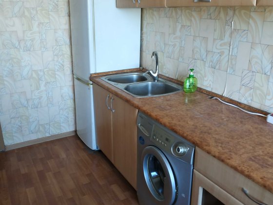 СДАМ на долго СВОЮ 4х комнт кварт  11000 грив ТОРГ Одеса