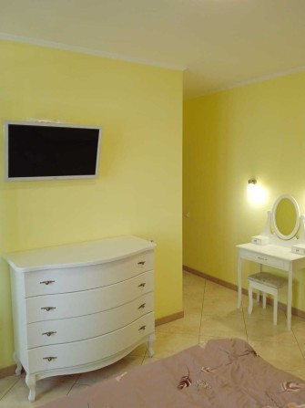 Сдам свою 2 -х (2спальни). ЖК Люксембург/ул. Средняя - фото 1