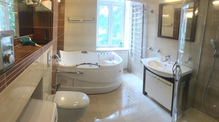 Центр города ,Красный переулок / греческая - фото 1