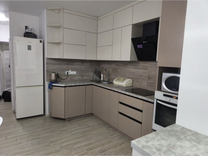 Сдам 1 комнатную квартиру Центр Новострой ЖК Левада - фото 1