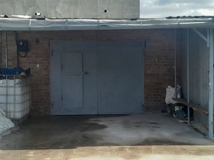 Продам гараж с ремонтом - фото 1