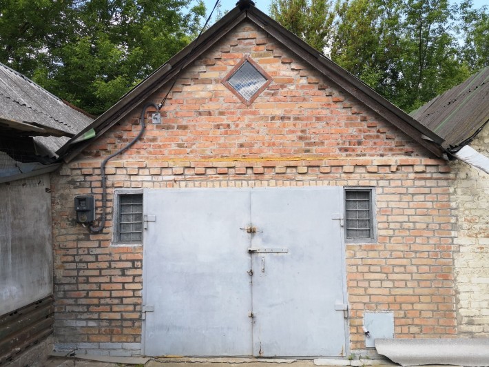Продається   або здається гараж р-н Цегельного заводу - фото 1