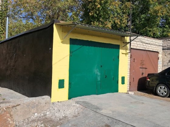 Продам гараж ГСК 18 Лозова