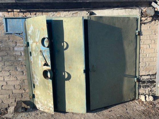 Продам гараж ГСК-1 перший ряд Лозовая