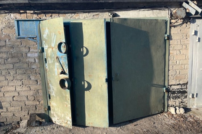 Продам гараж ГСК-1 перший ряд - фото 1