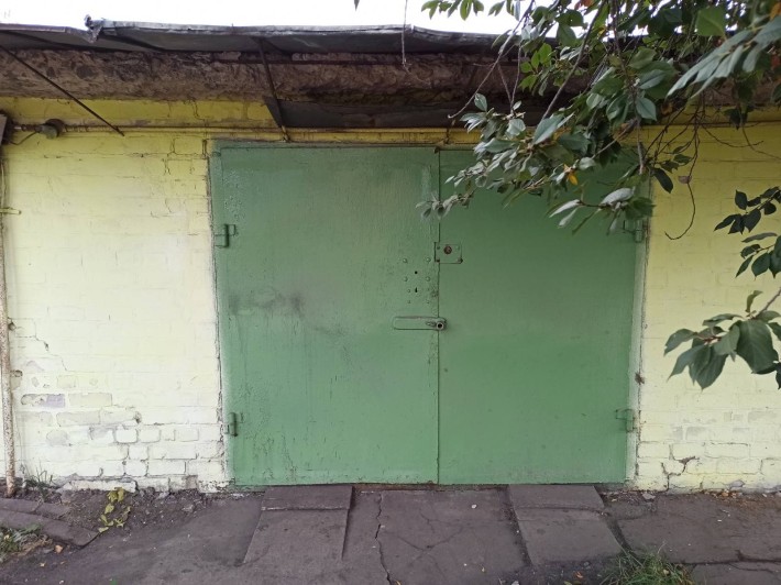 Павлоград  Продам гараж ПХЗ за 11 школой. - фото 1