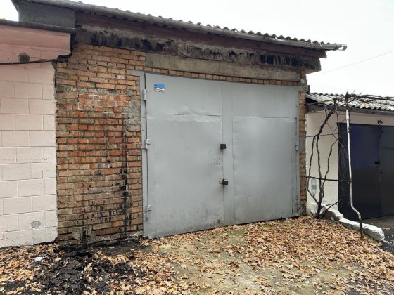 Продам гараж райлікарня Умань