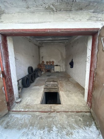 Гарний гараж на Виставці - фото 1