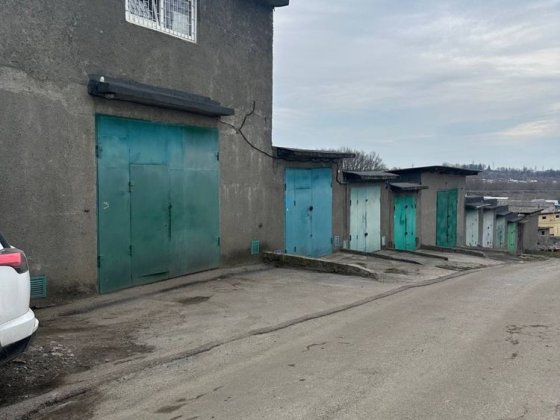 Продам гараж двоповерховий Хмельницький