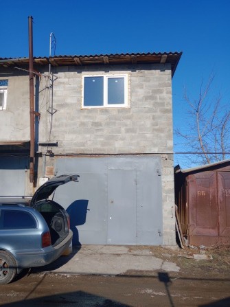 Гараж двухэтажный Бровары ОГК Металург - фото 1