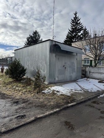Продам цегляний гараж в центрі! - фото 1