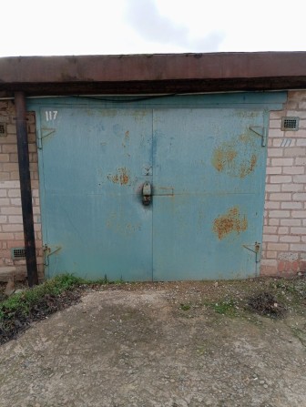 Продам капитальный гараж в кооперативе " Днепр"  район 8 горбольницы. - фото 1