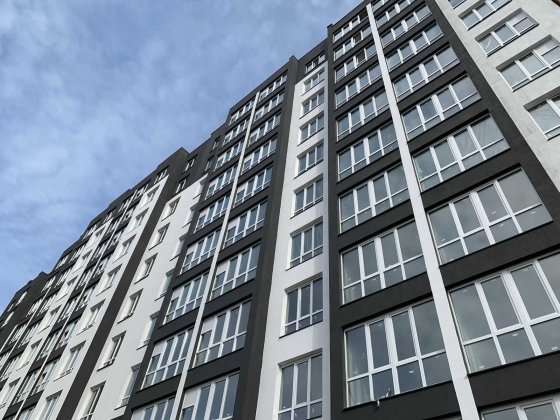 Продам гараж на Чорновола ЖК Паковий Маєток біля парку Шевченка Ивано-Франковск