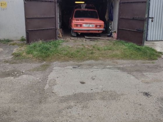 Гараж Героїв Майдану Чернівці