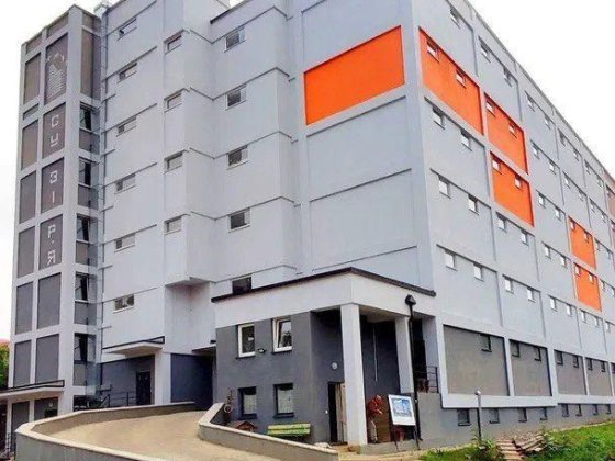 Продаж гаража в багаторівневому паркінгу Сузір'я біля готелю Турист Черновцы