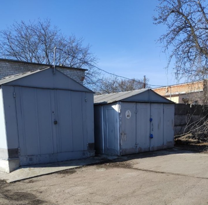 Продам гараж м.Черкаси Кооператив  "Політ" вул.Смілянська  179 - фото 1