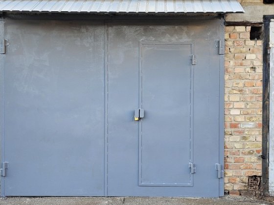 Продам гараж ГК "Севастопольский". Сухий, утеплений, кооператив, охоро Киев