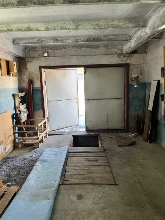 Продається гараж на території НАУ, Корт-1. Великий, чистий, сухий - фото 1