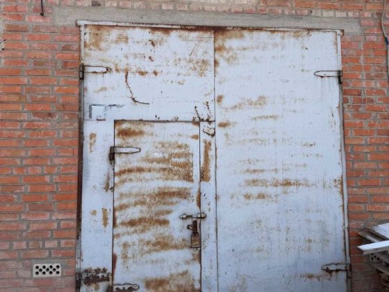 Гараж в кооперативі