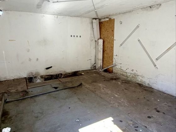 Продаж 3х поверхового гаражу, Центр , вул. Рогальов