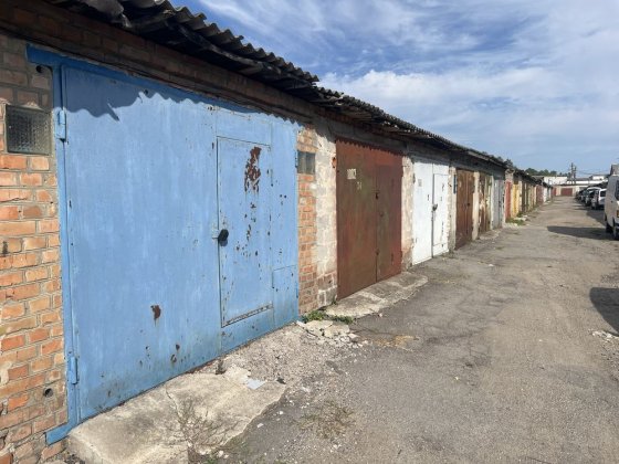 Продам гараж  коператив  Простор Житомир