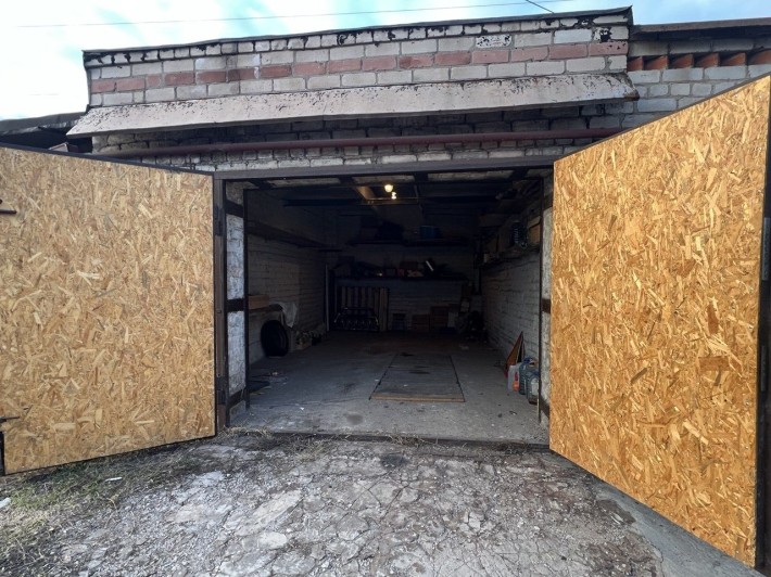 Продам капітальний Гараж Центр міста вул.Верхня - фото 1