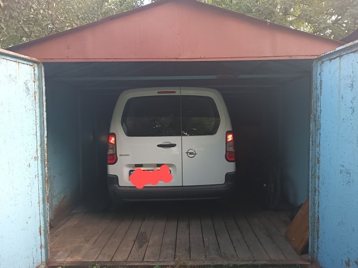 Гараж Промавтоматика Саксаганського 36 - фото 1