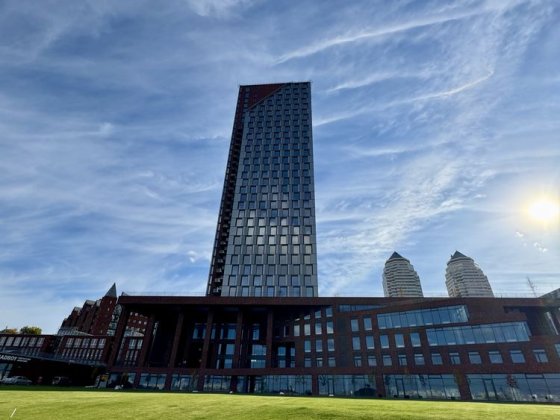 Продаж парко місця ЖК «Маяк» (Mayak)