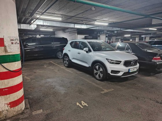 Паркомісце в ЖК Сонячна Брама, Здановської 73-Е, Ломоносова, Лікоград Киев