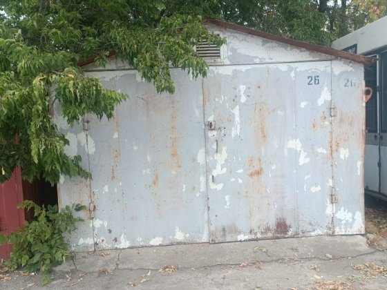 Продам металевий гараж на намиві.