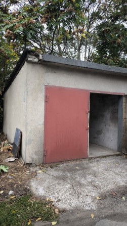 Каменный отличный гараж в охраняемом кооперативе - фото 1