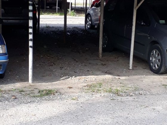 Автомобильная  крытая стоянка