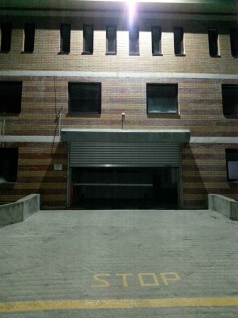 Печерськ.Гаражний бокс з удобствами,дверима. - фото 1