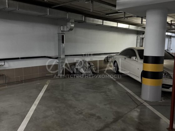 Продаж великого паркомісця, Новопечерські Липки Киев