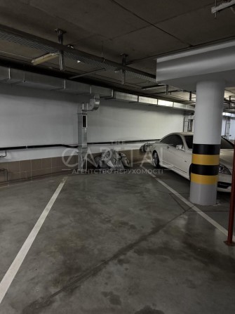 Продаж великого паркомісця, Новопечерські Липки - фото 1