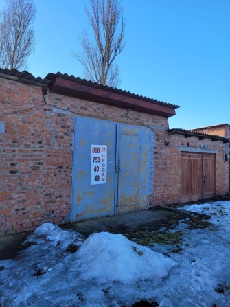 Продаю гараж а Агрономічному біля ЖК Femili Comfort - фото 1