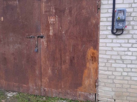 Продам гараж площею 22м квадратні
