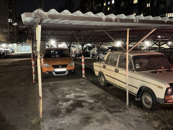 Продам место на стоянке НИВА Крижанівка