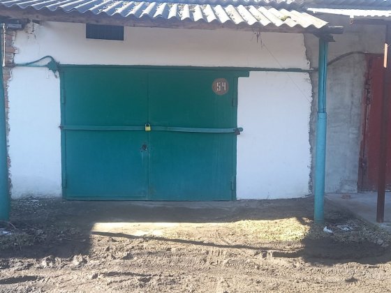 Продаю гараж АГК Дельфін