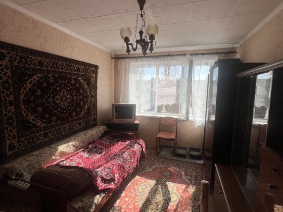 Продам комнату на левом берегу Мир в общежитие Glad!