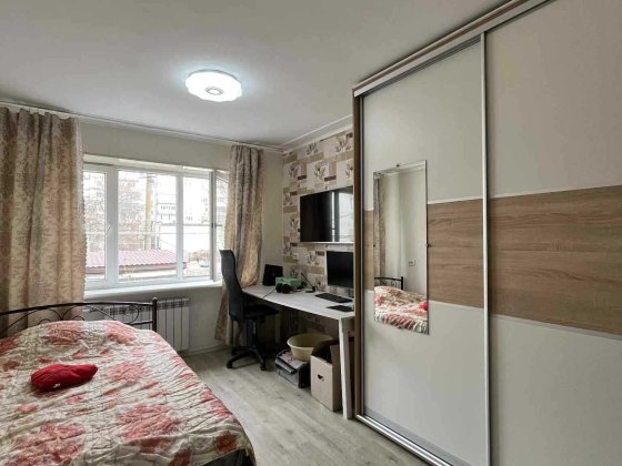 пропонуємо до купівлі кімнату біля моря