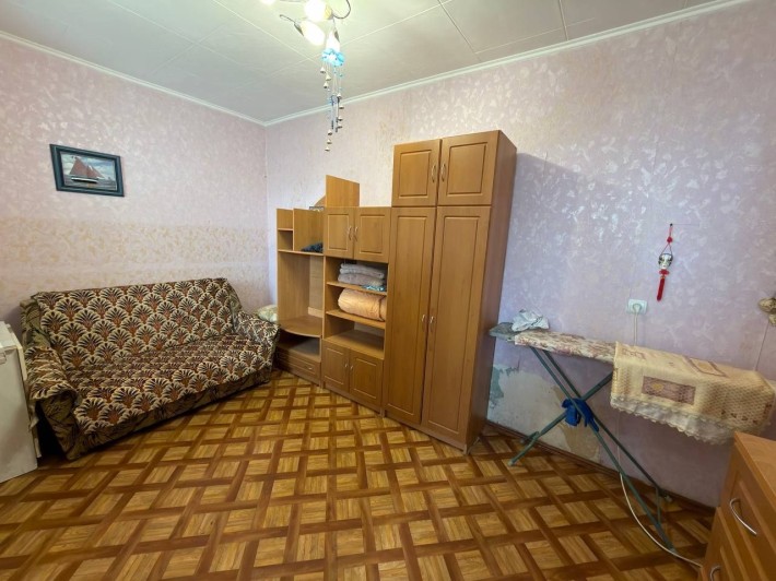 Продам комнату в общежитии с балконом своим - фото 1