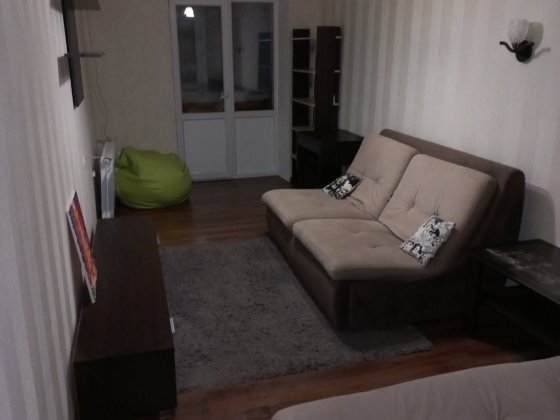 Продам 2-кімнатну квартиру на РТС