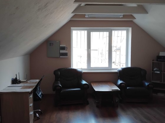 Продається 2 кімнатна квартира в самому центрі м.Хуст