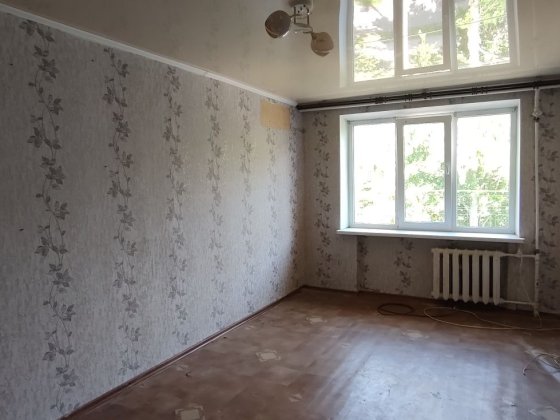 Кімната в гуртожитку на 44 кварталі