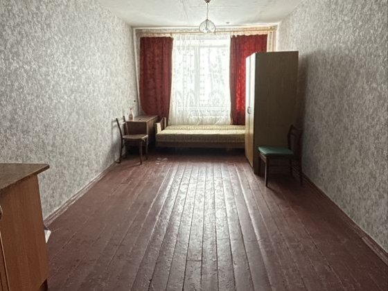 Продаж кімнати 17 м2  3/5 поверсі Кременчук